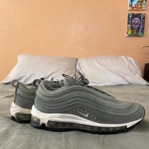 SOLD ✔️ Nike Air Max 97